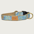 Load image into Gallery viewer, Light Blue Flowers Collar
