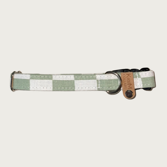 0.75" width sage green and pale white, wide checkered dog collar.