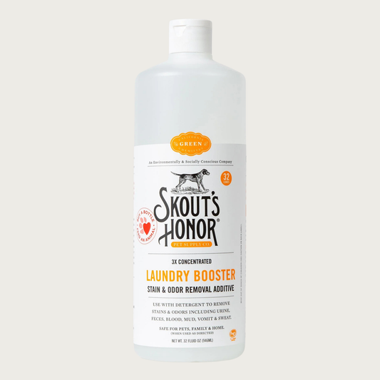 Plastic bottle with flip cap of Skout's Honor 3X concentrated Laundry Booster Stain & Odor Removal Additive. Use with detergent to remove stains & odors including urine, feces, blood, mud, vomit & sweat. Safe for pets, family & home (when used as directed). Net Wt. 32 Fluid Oz.