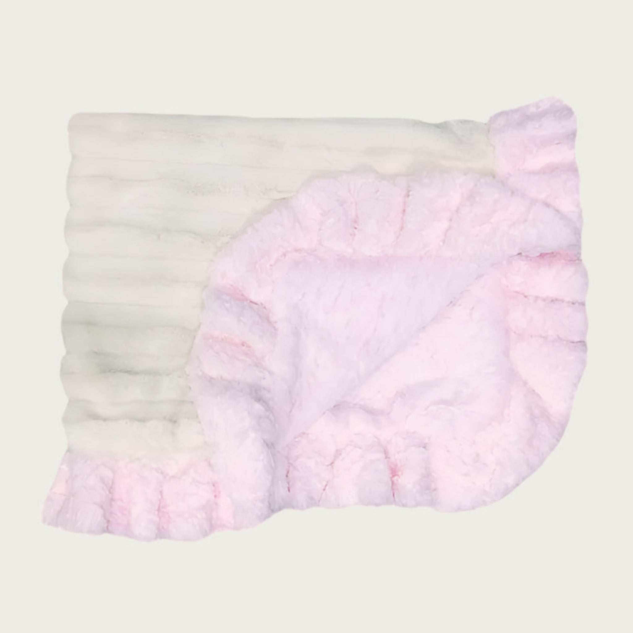 Faux mink fur pet blanket/throw in Baby Pink Mink. Reverse is cream faux mink with the Baby Pink Mink ruffled trim.