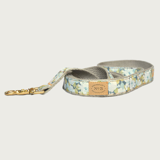 Magnolia Collar