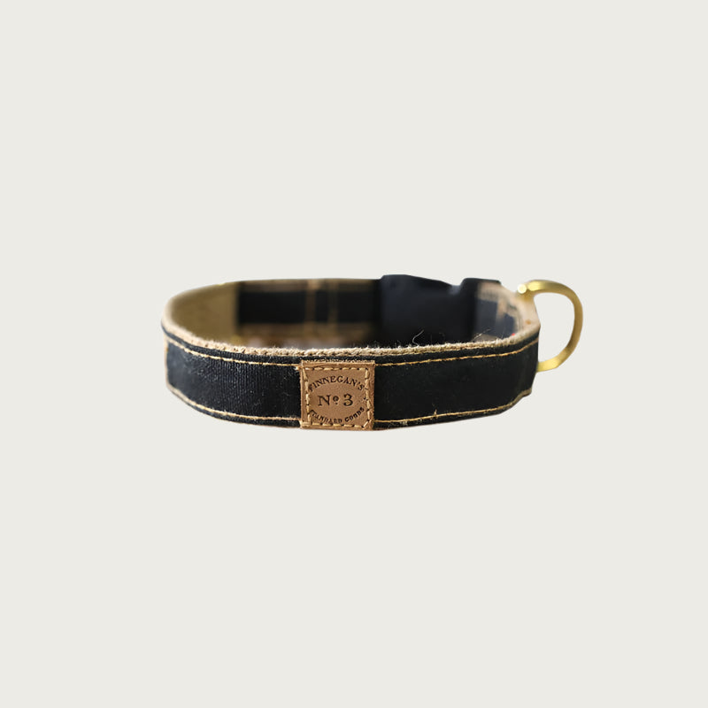 Tar Black Collar