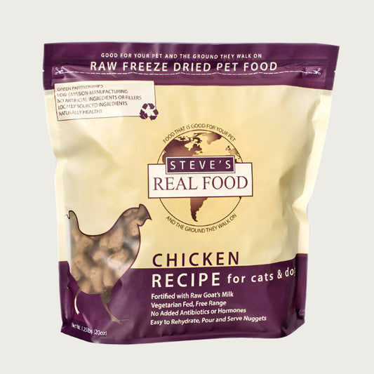 A 1.25 pound bag of Steve's Real Food freeze-dried raw food nuggets in the chicken recipe for both dogs and cats. Makes 5 pounds when rehydrated.
